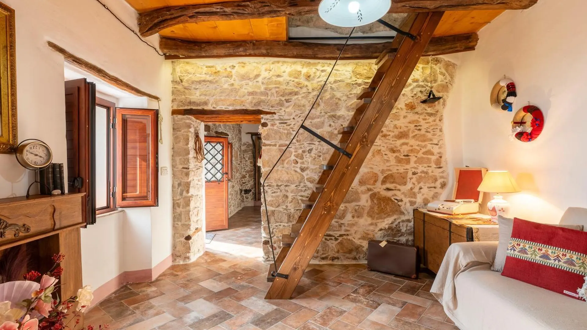 Semesterbostad Casa Della Nonna Nel Borgo Villa Baunei Italien