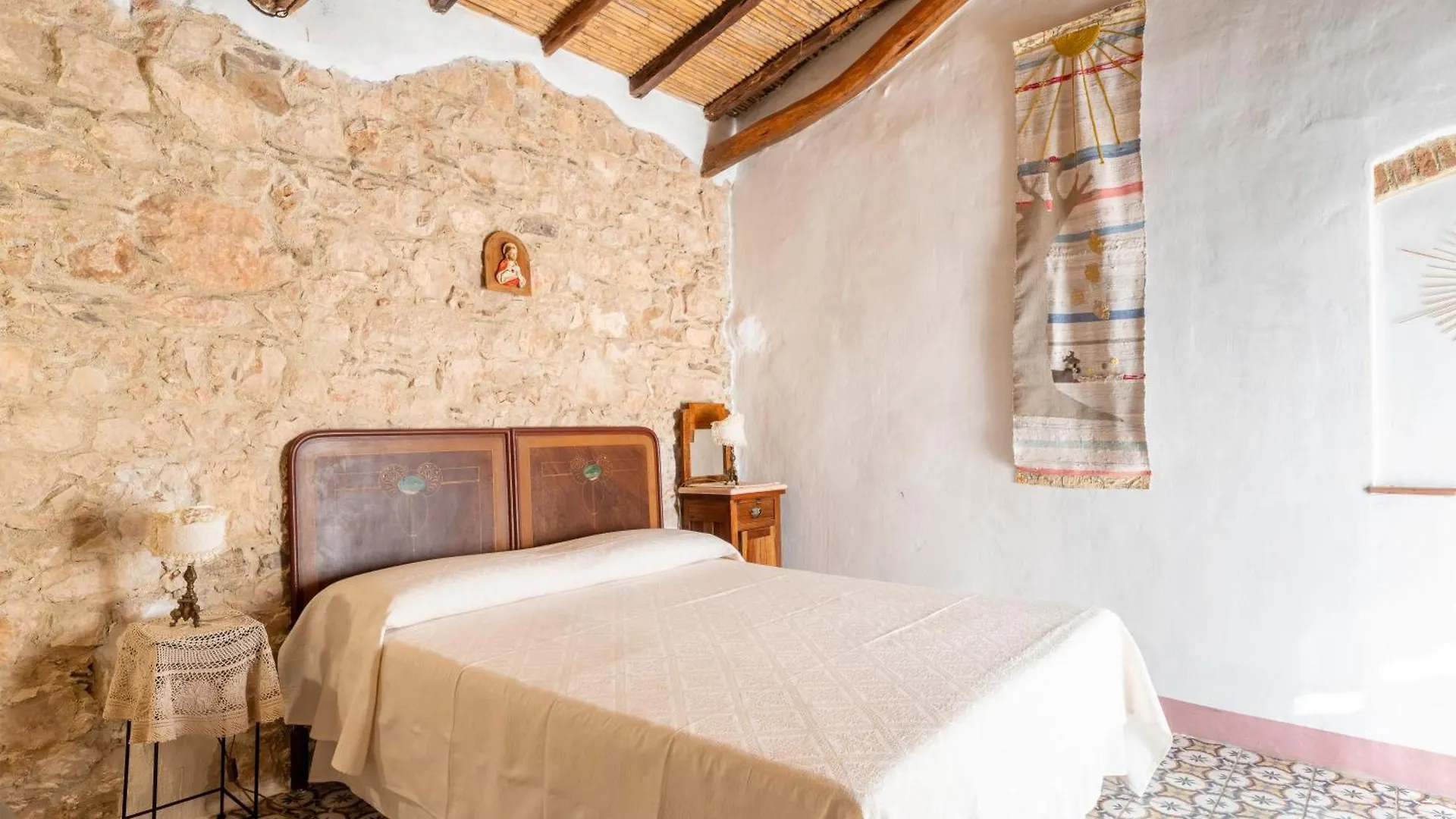 Casa Della Nonna Nel Borgo Villa Baunei Italien