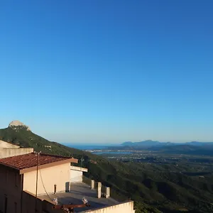 Casa Foddis - Bed And View Baunei